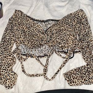 Cropped Long Sleeve Shirt